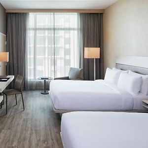 Premium Guest room 2 Queen Promenade view